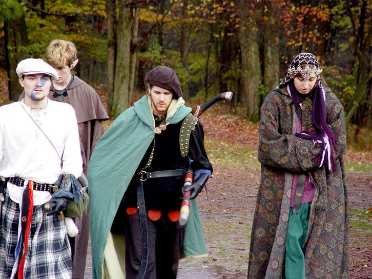 Warren, Malin, and Morwenne Walking